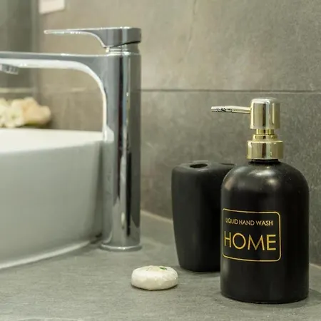 G&a Glow Corso Buenos Aires, Porta Venezia 15 Min Duomo With 2 Bathrooms